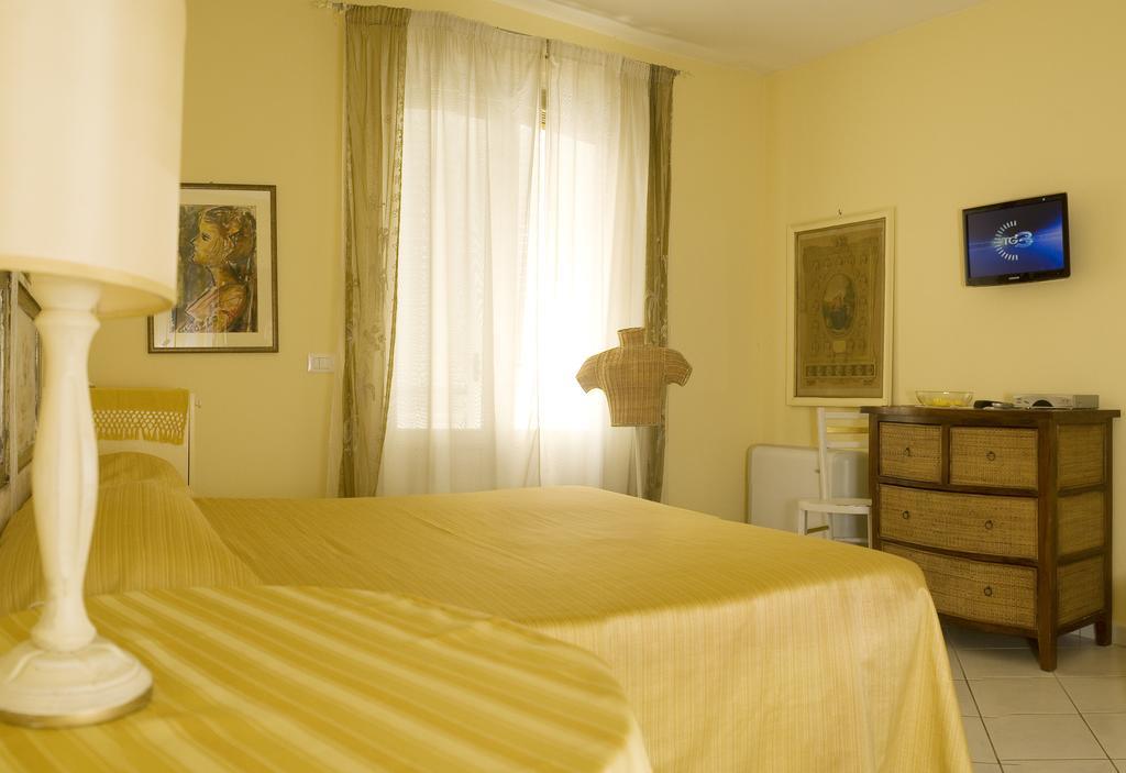 Villa Amelia Rooms Marina di Pietrasanta Exterior foto